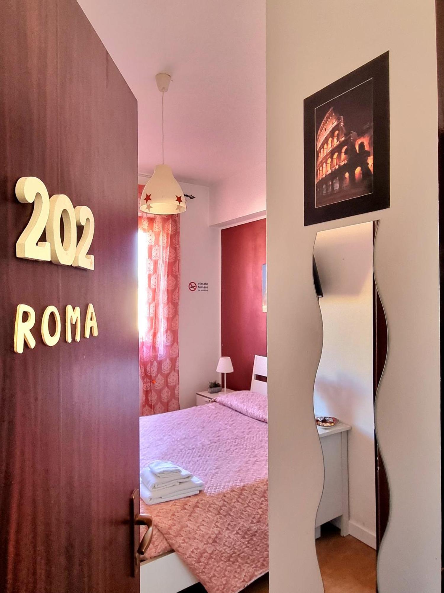 B&B Italo House Опера Екстер'єр фото