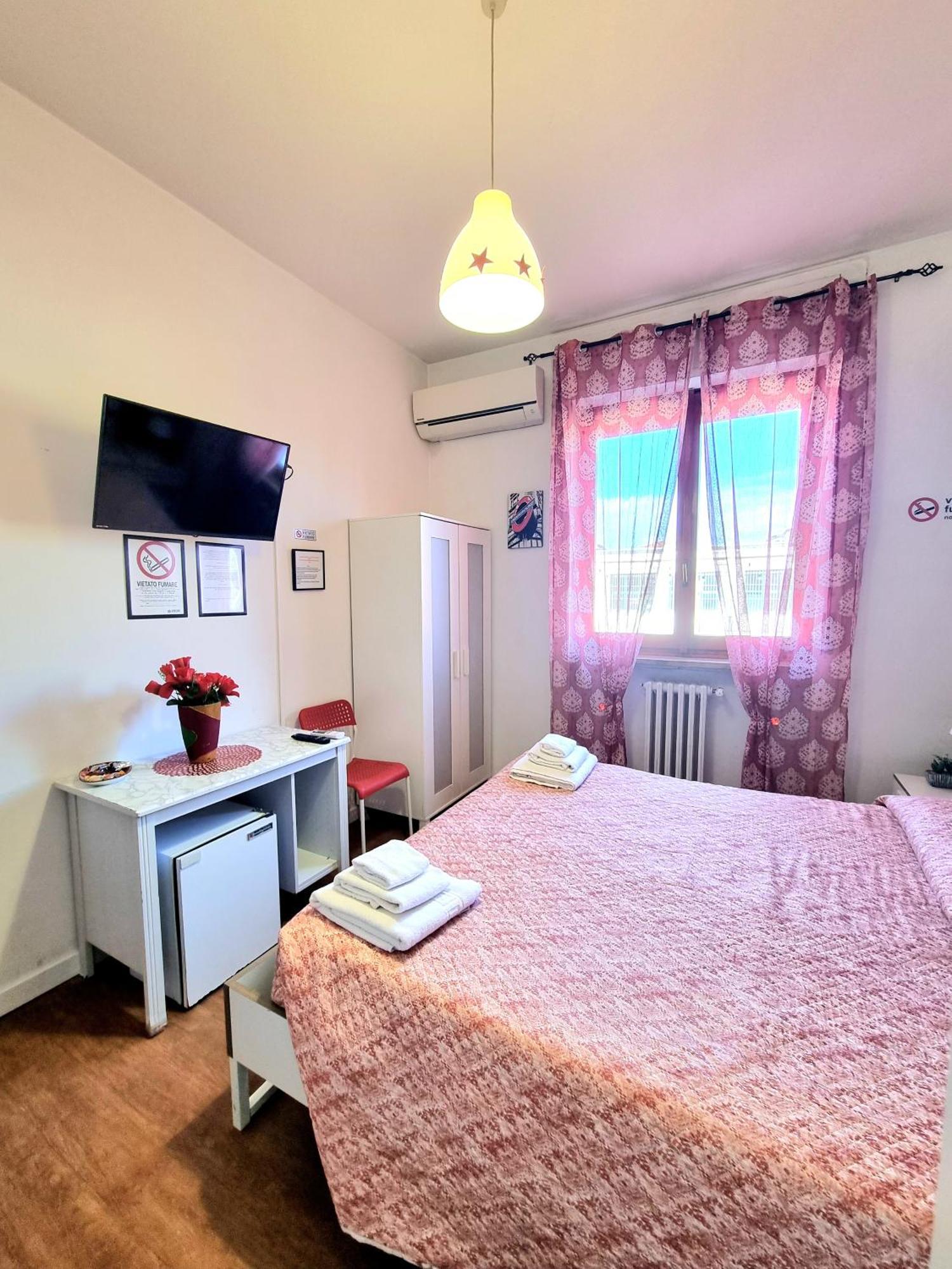 B&B Italo House Опера Номер фото